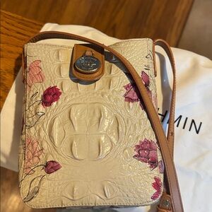 Brahmin Marlie Embossed Crossbody in Cream and Pink